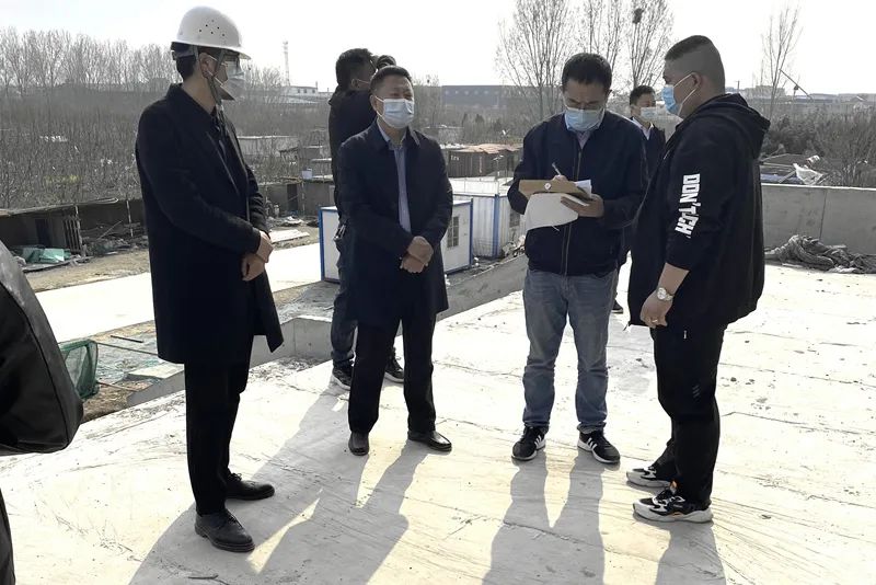 1649918660172182.jpg 640.jpg